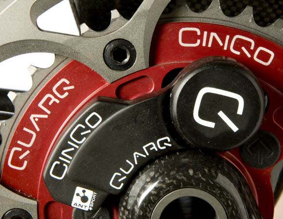 Unlike the SRM, the CinQo has a user replaceable battery.